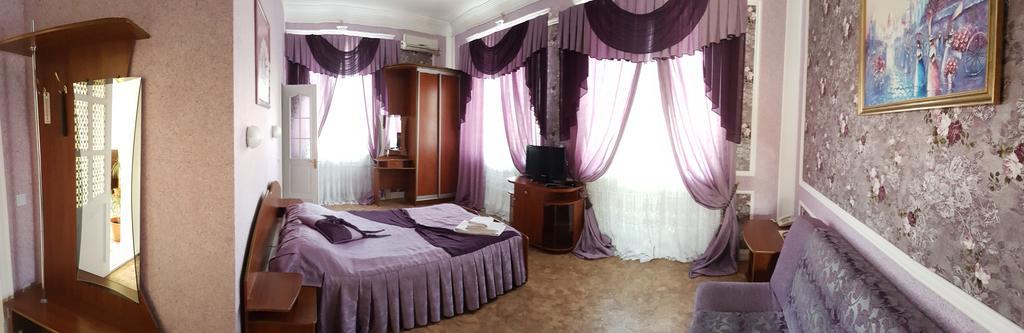 Versal Hotel Kherson Eksteriør billede